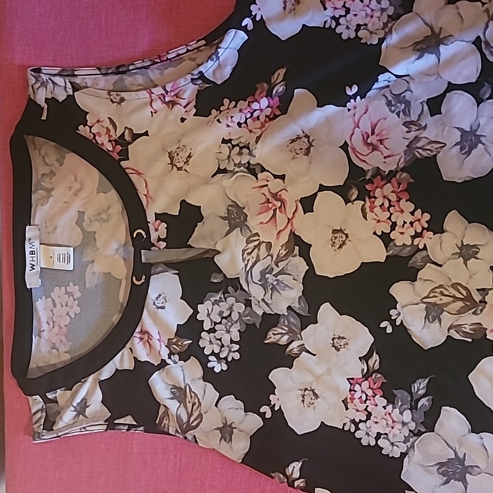 White House Black Market Floral Top with Black Trim